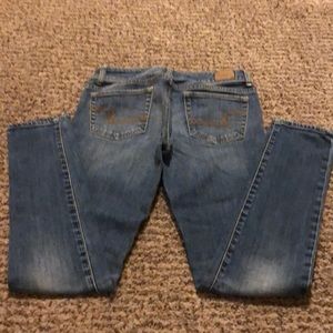 AE Medium Wash Skinny Stretch Size 2 Jeans